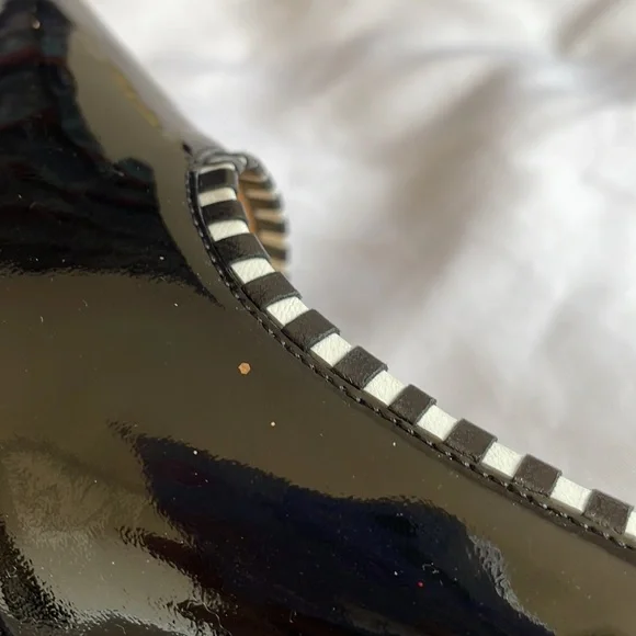 Kate Spade Black with White Trim Accent Patent High Heels Pumps - Picture 7 of 15